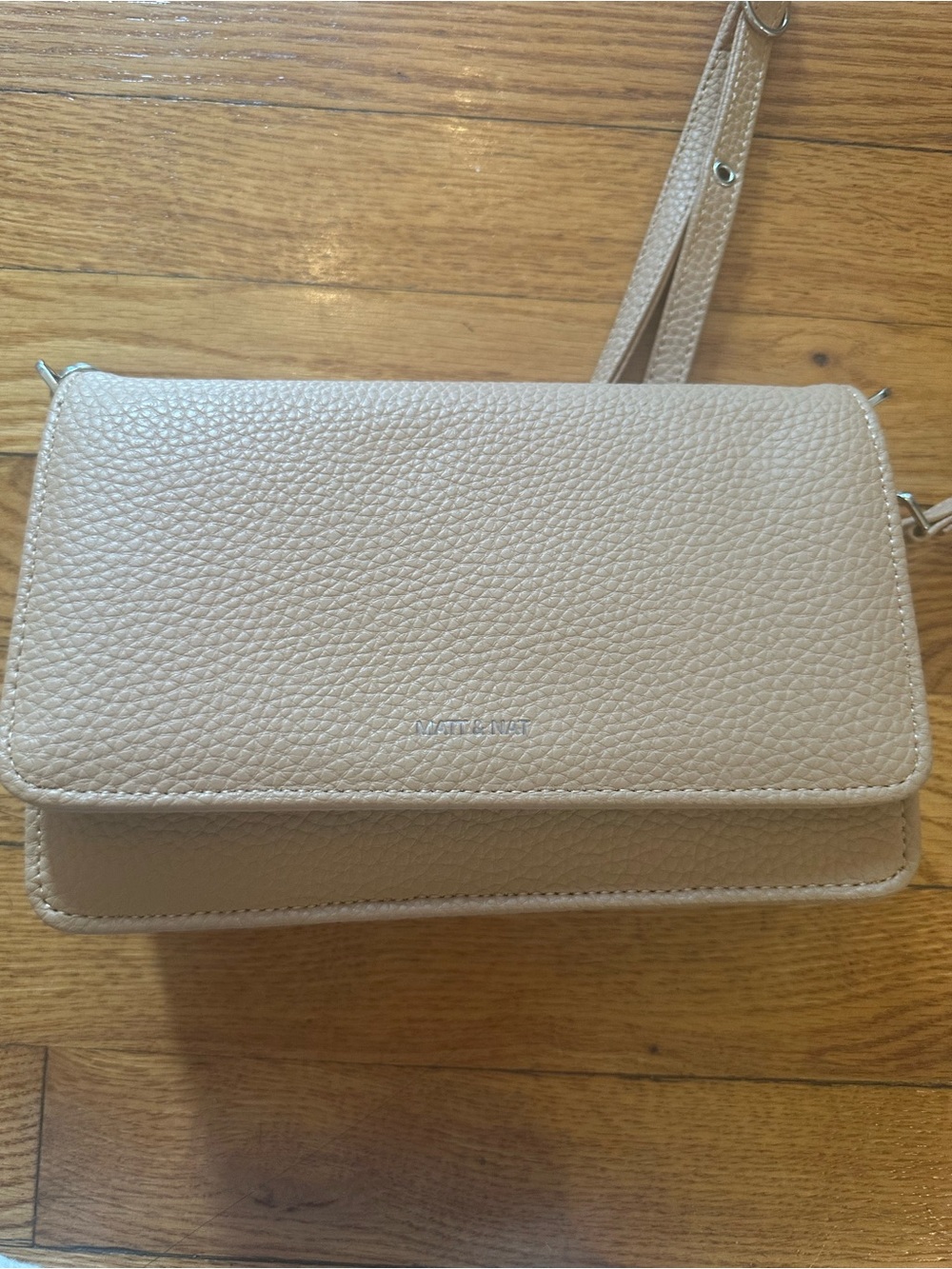 Matt & Nat Bee Vegan Crossbody Bag in Tan - Picture 4 of 7